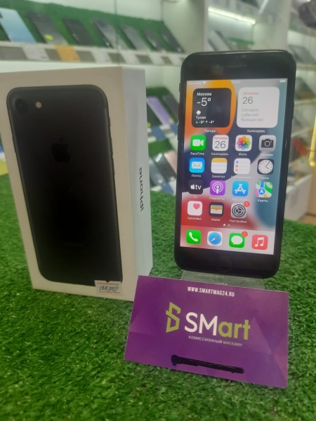 Мобильный телефон iphone 7 32 в Новосибирске